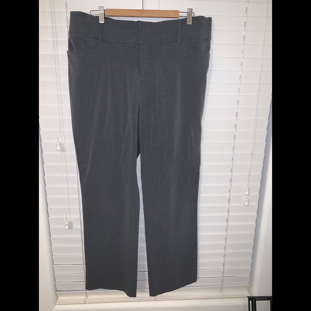 Apt 9 Women’s Gray Dress Pants size 16